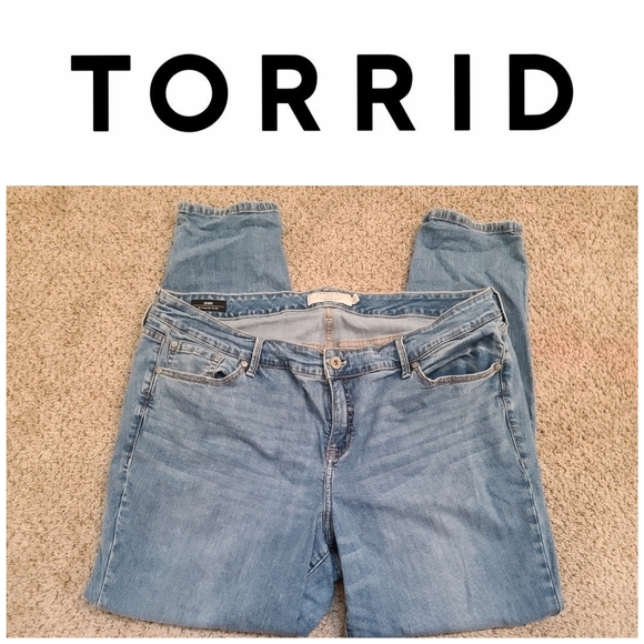Torrid Skinng Fit Jeans - Picture 1 of 6